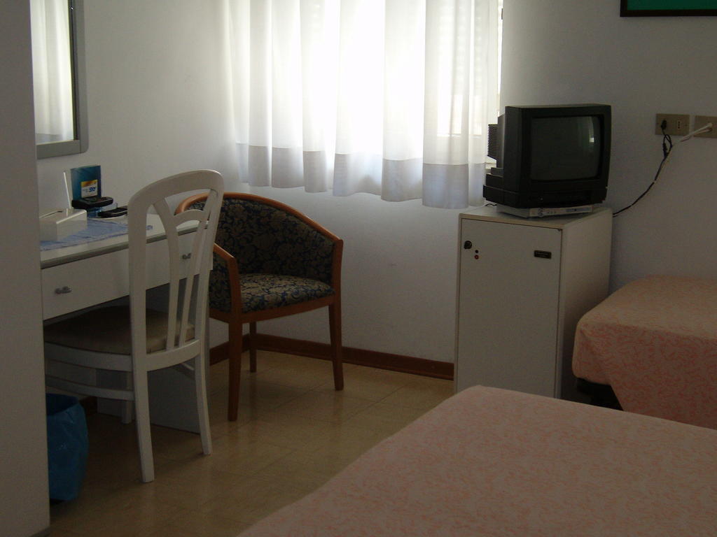 Hotel Villa Carla Grado Buitenkant foto